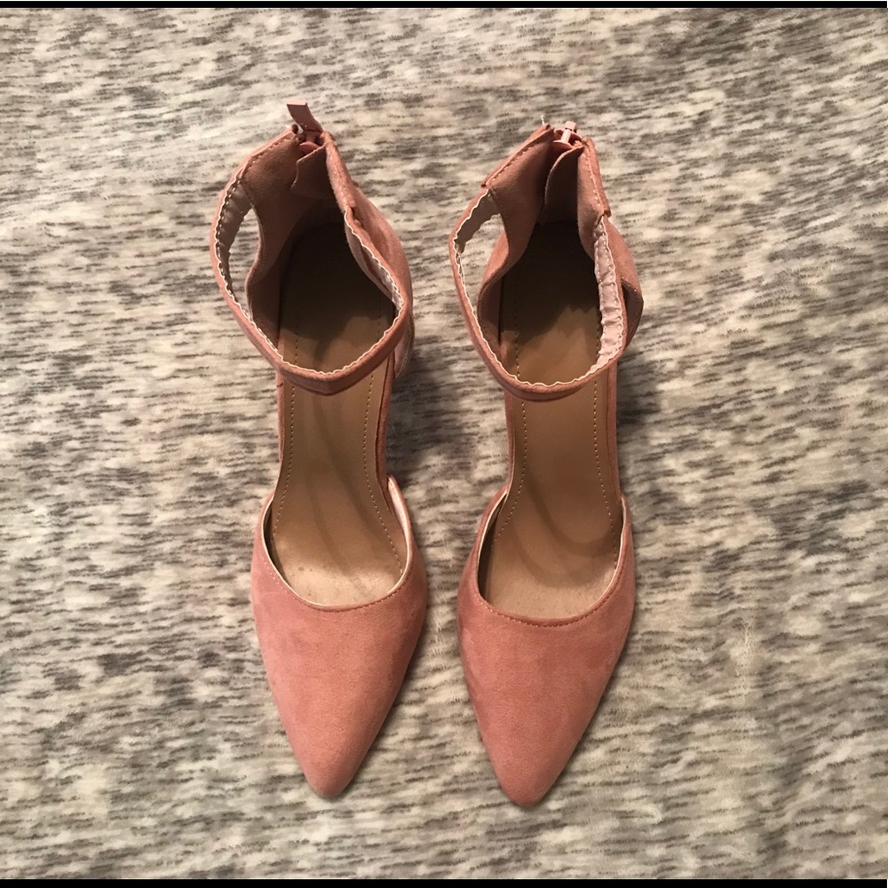 Pink high heels